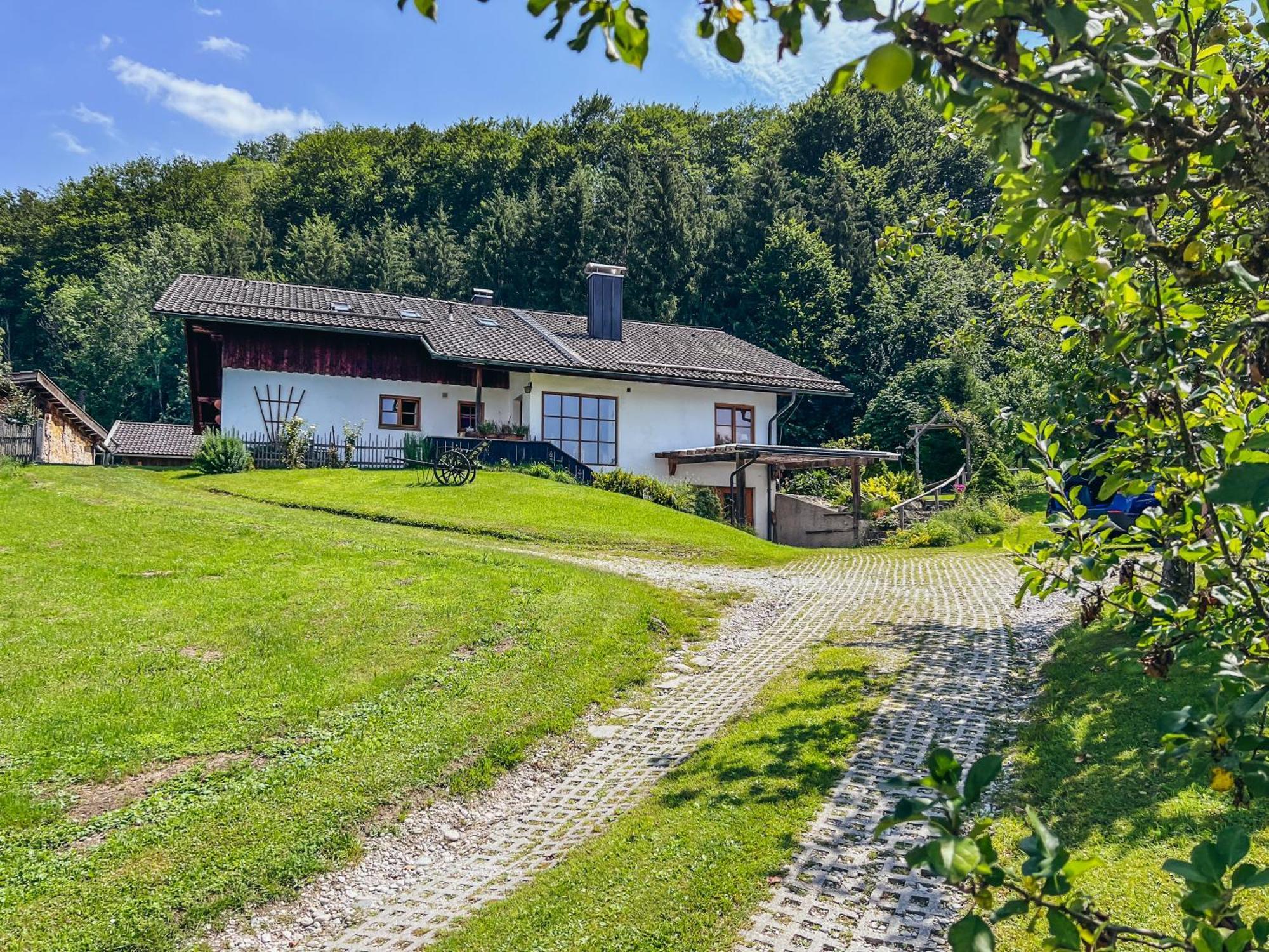 Appartamento Haus Heufelder Bad Heilbrunn Esterno foto